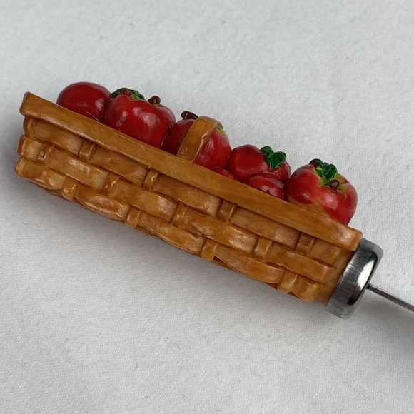 Vintage mini butcher block with decorative spreader knives - Picture 11 of 14